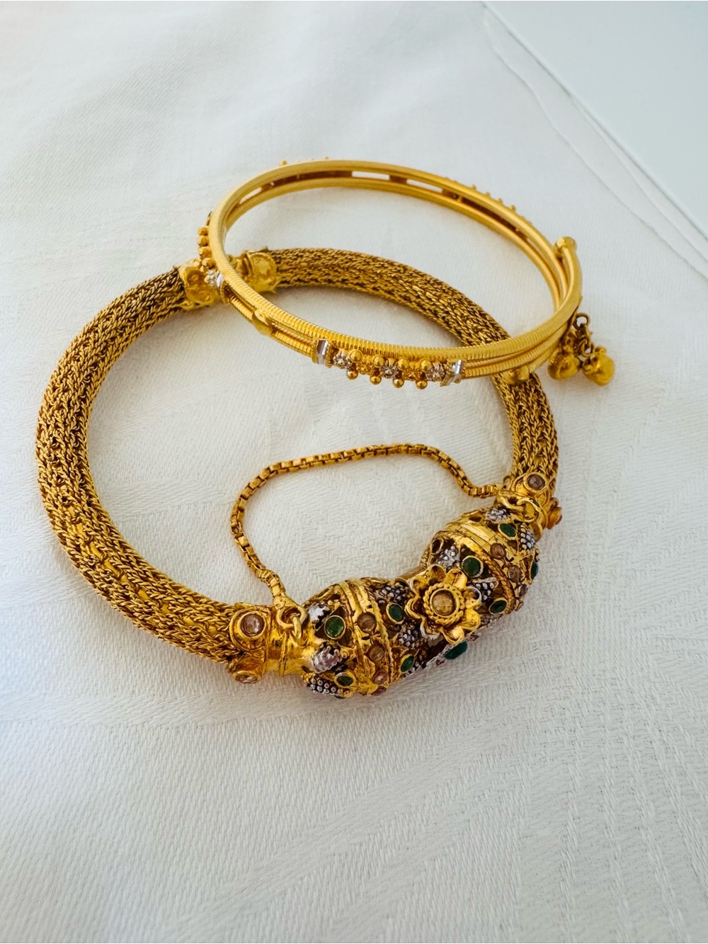 24k Gold Plated Bangles Emerald Green Accents Dubai Rich Jewelry